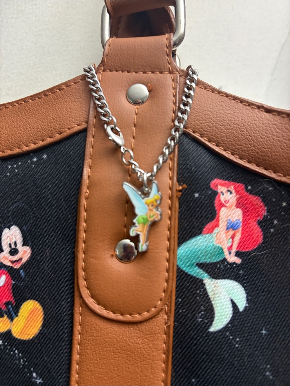 LIKE NEW / The Bradford Exchange / Disney tote - Picture 2 of 7